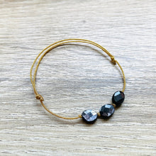 Charger l&#39;image dans la galerie, Bracelet doré Candy avec pierres semi-précieuses
