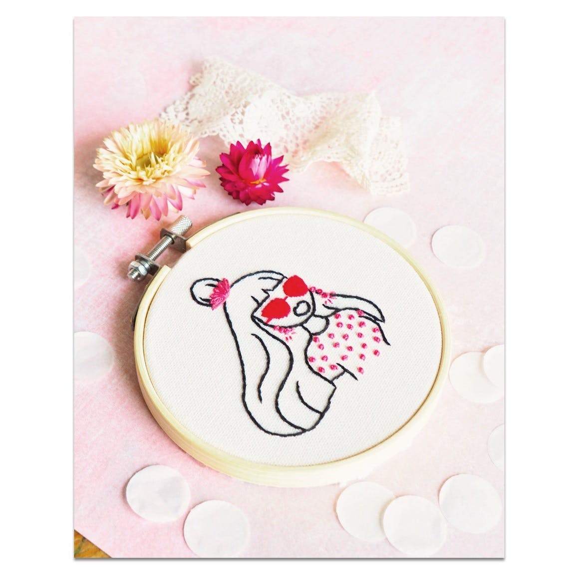 Kit de broderie Femme libre et stylée