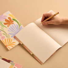 Charger l&#39;image dans la galerie, Journal Parfum
