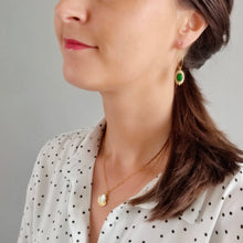 Charger l&#39;image dans la galerie, Boucles d’oreilles La passionnée agate verte
