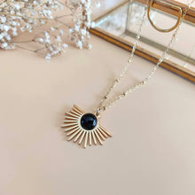 Charger l&#39;image dans la galerie, Collier La resplendissante agate noire
